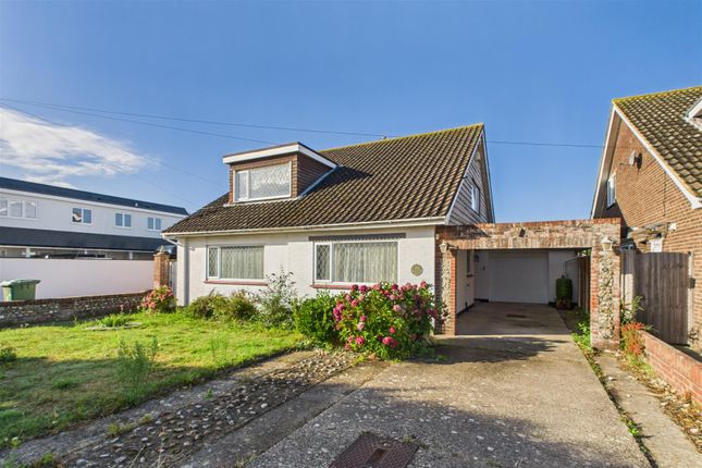 Viscount Drive, Pagham, Bognor Regis 4 bed detached house for sale
