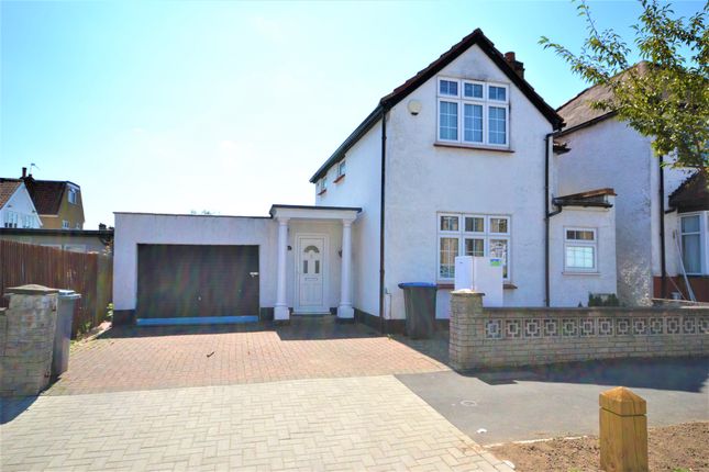 4 bed detached house