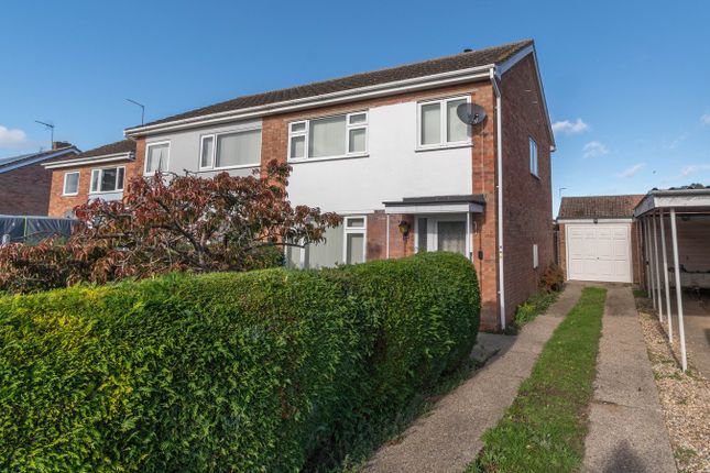 3 bedroom semi-detached house for sale