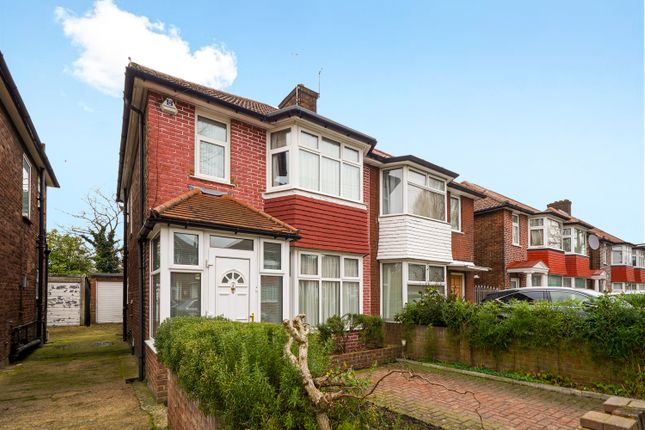 Grampian Gardens, London NW2 3 bed semi