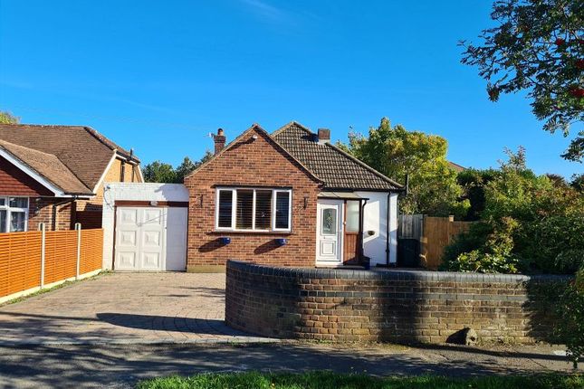 Cannon Grove, Fetcham KT22 2 bed bungalow for sale