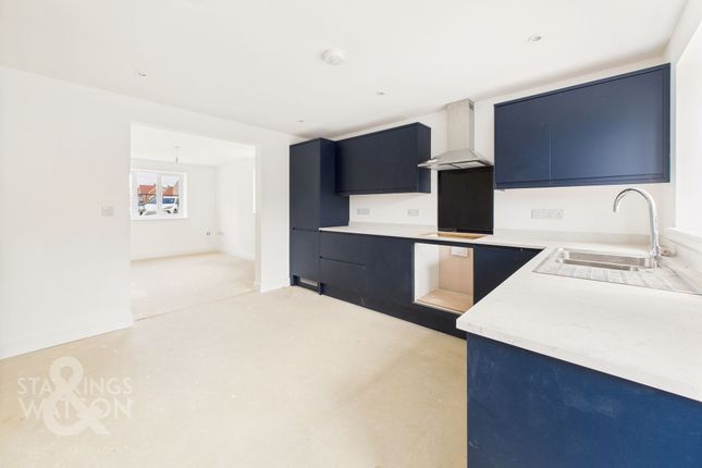 Roxbury Drive, East Harling, Norwich 2 bed semi