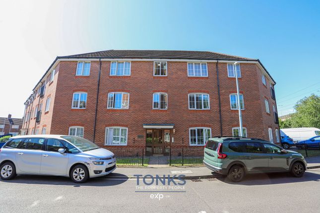 Ashwood Close, Oldbury B69 2 bed flat for sale