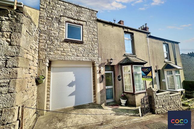 5 bedroom semi-detached house for sale