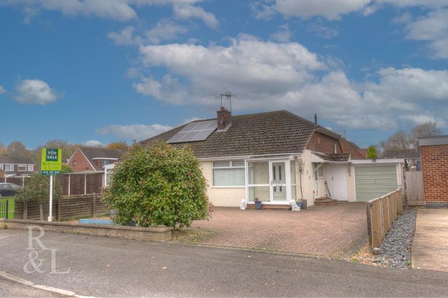 2 bedroom semi-detached bungalow for sale