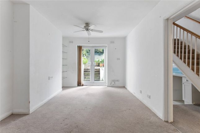 Bride Street, London, N7 2 bed apartment for sale