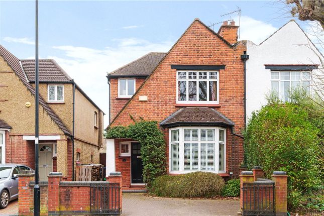 3 bedroom semi-detached house for sale