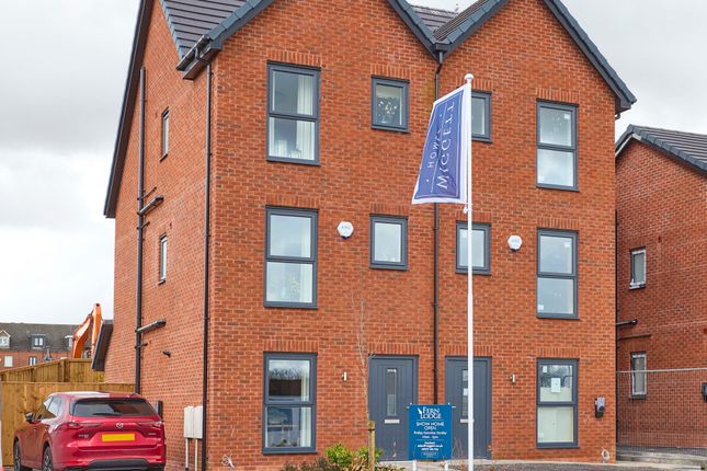 3 bed semi-detached house