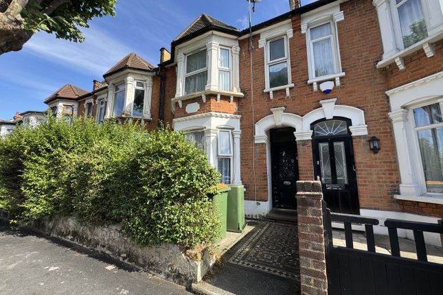 Rectory Road, Manor Park, London, E12 1 bed flat for sale