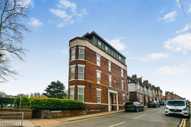 Scarcroft Hill, Off Scarcroft Road 2 bed apartment for sale