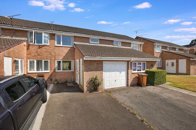 Middleton Close, Gillingham ME8 2 bed terraced house for sale
