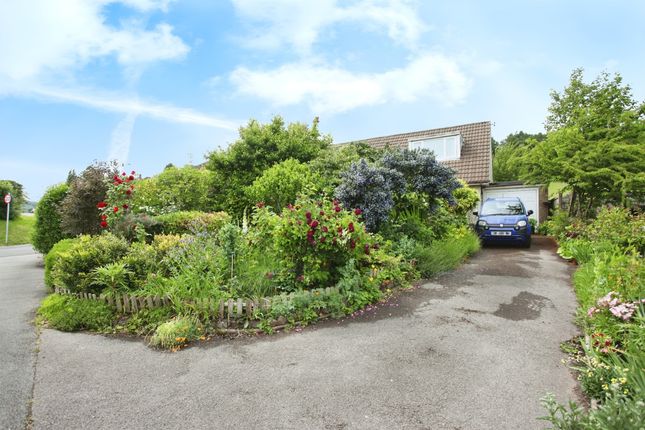 4 bedroom detached bungalow for sale