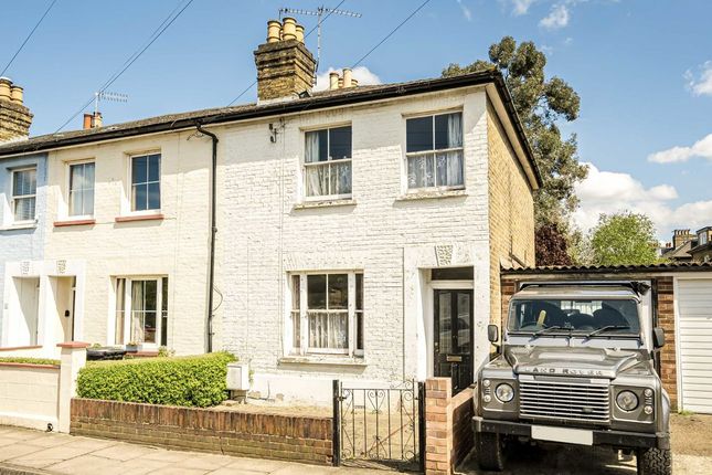 Beauchamp Road, Twickenham TW1 2 bed semi