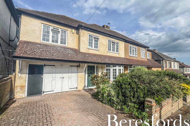 Kenilworth Avenue, Harold Park, RM3 4 bed semi