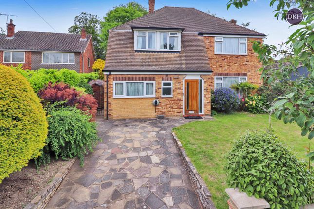 Devereux Drive, Watford WD17 4 bed detached house for sale