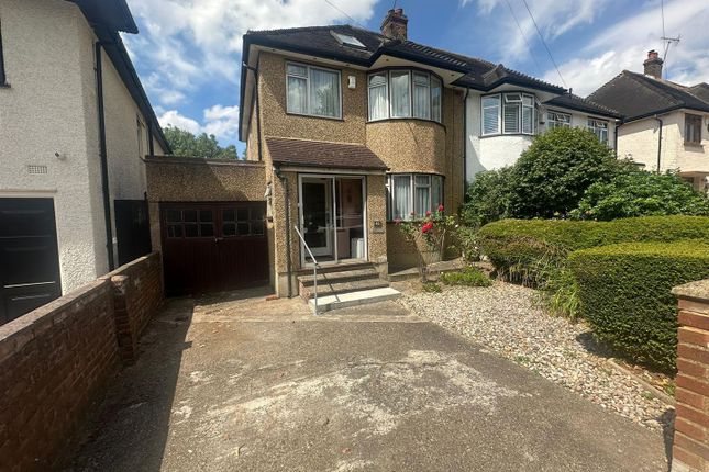 Dale View Crescent, London 3 bed house for sale