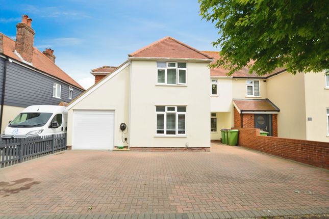 4 bedroom semi-detached house for sale