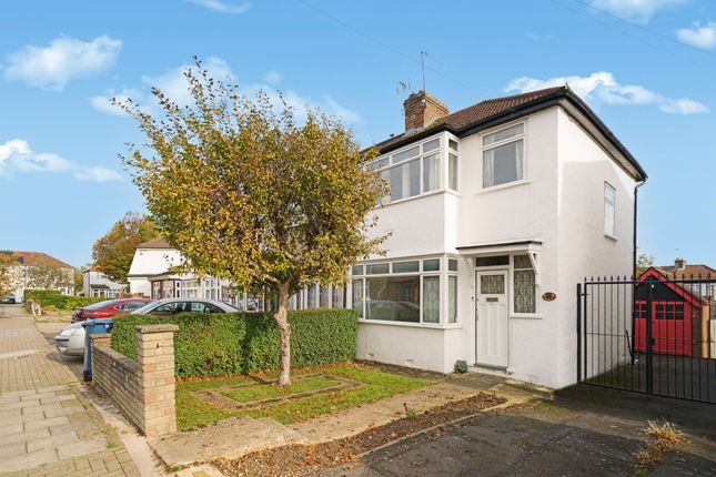 Hogarth Road, London, HA8 3 bed semi
