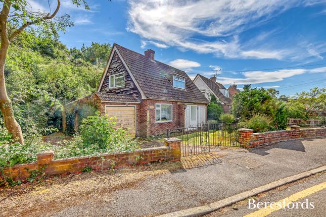 Hawthorn Close, Takeley, CM22 3 bed detached house for sale