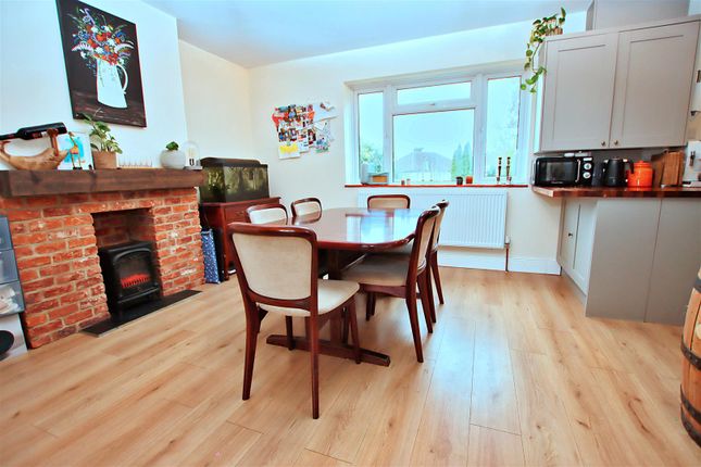 Delius Close, Elstree 4 bed terraced house for sale
