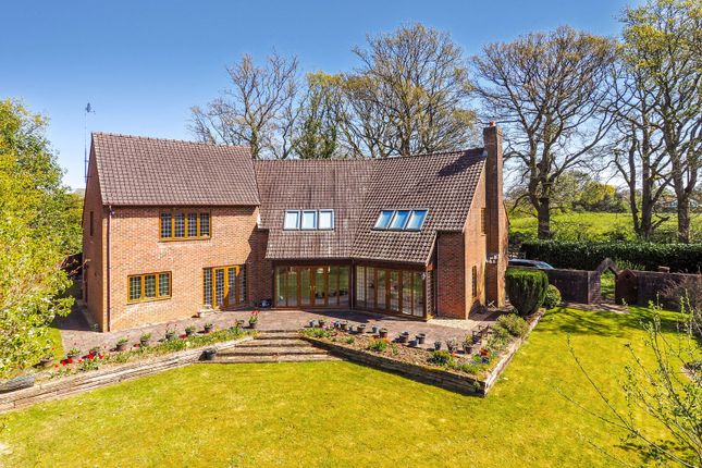 Alton Lane, Four Marks, Alton, Hampshire 5 bed detached house for sale