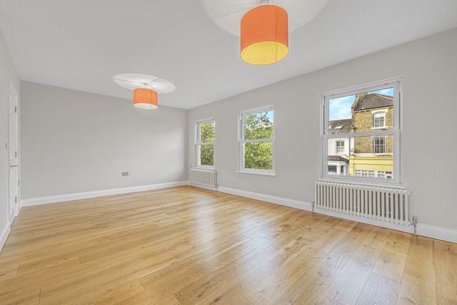Crystal Palace Road,  London, SE22 2 bed flat for sale
