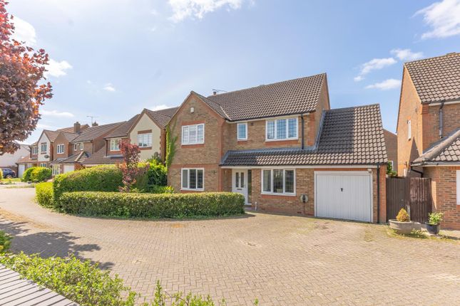 Castlefields, Stoke Mandeville... 4 bed detached house for sale