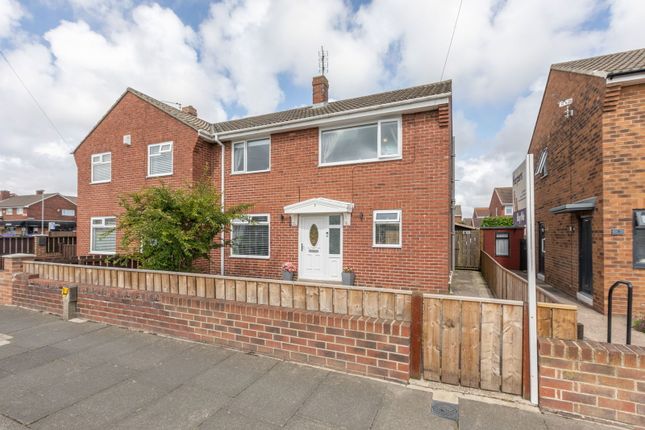 Freehold Avenue, Choppington NE62 3 bed semi