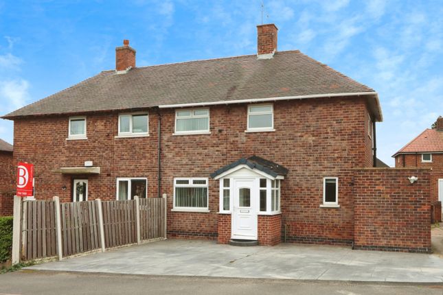 2 bedroom semi-detached house for sale