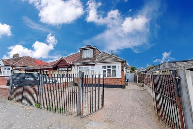 4 bedroom semi-detached bungalow for sale