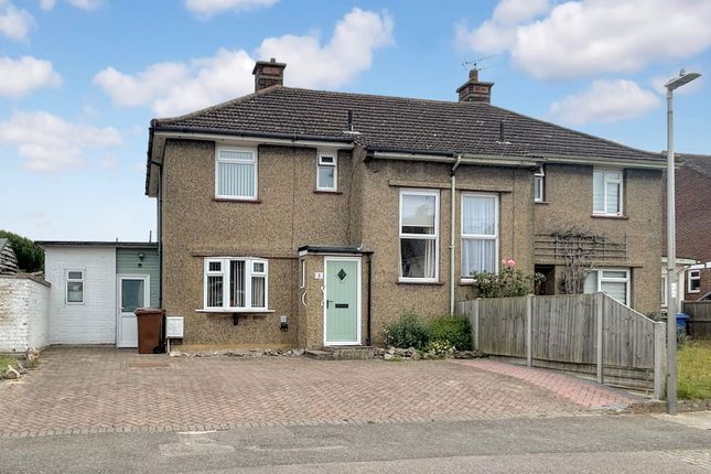 Cambridge Road, Sittingbourne ME10 3 bed semi