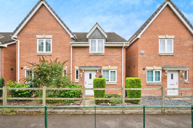 2 bedroom semi-detached house for sale