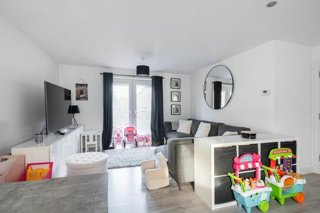 Caygill Terrace, Halifax 2 bed apartment for sale