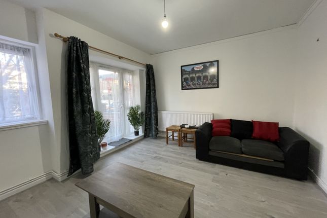 Elsinore House, Denmark Road... 2 bed apartment for sale