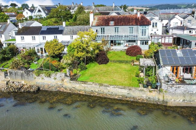 Saltash PL12 4 bed end of terrace house for sale