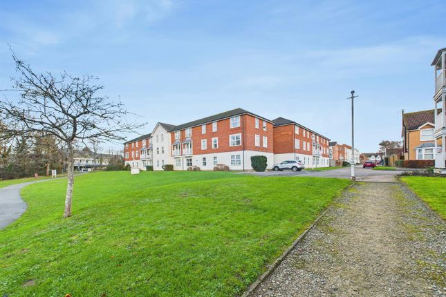 Whinchat, Aylesbury HP19 1 bed flat for sale