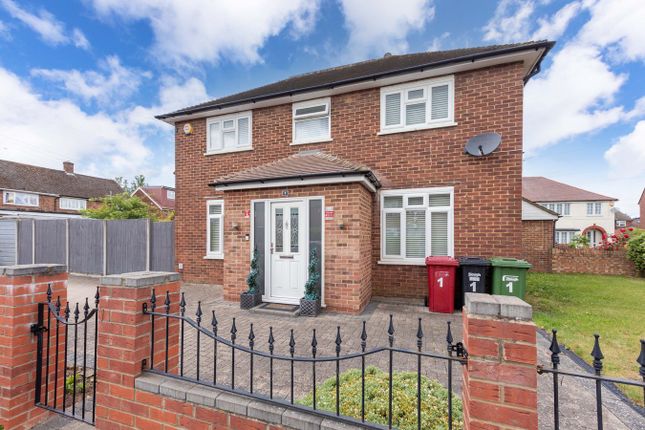 Fox Road, Langley SL3 4 bed end of terrace house for sale