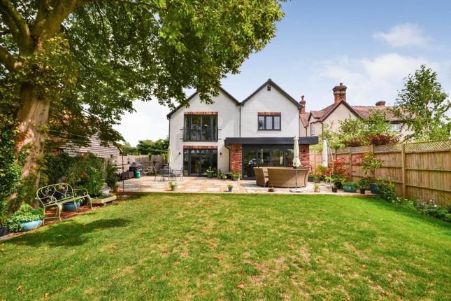 Evesham Road, Norton, Worcestershire 4 bed detached house for sale
