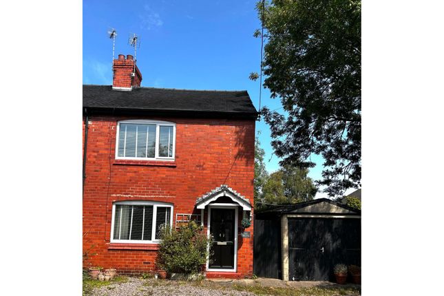 2 bedroom semi-detached house for sale
