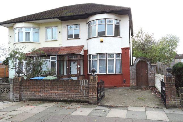 Holmwood Road, Enfield, EN3 3 bed semi