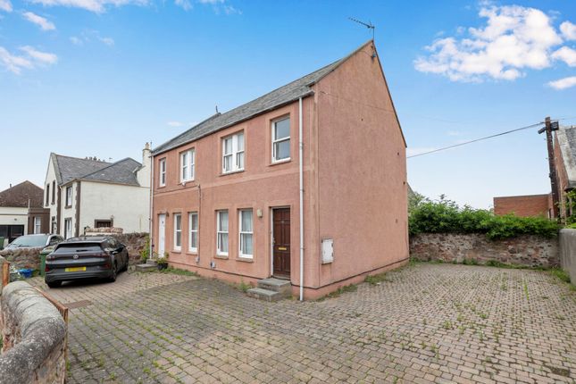 2b, Westgate, Dunbar, EH42 1JL 3 bed semi