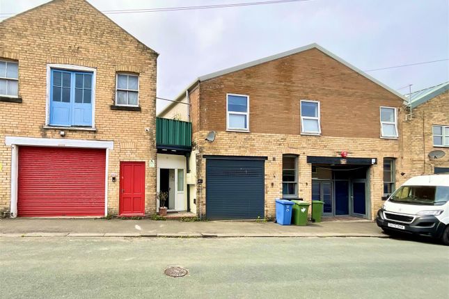 Belvedere Place, Scarborough 2 bed apartment for sale