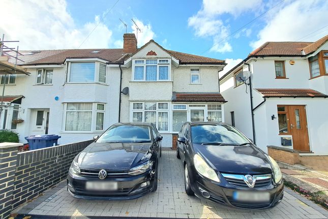 3 bed end terrace house