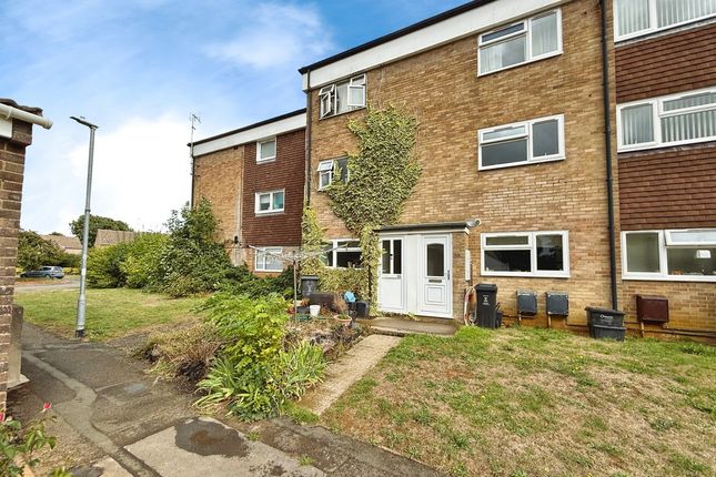2 bedroom maisonette for sale