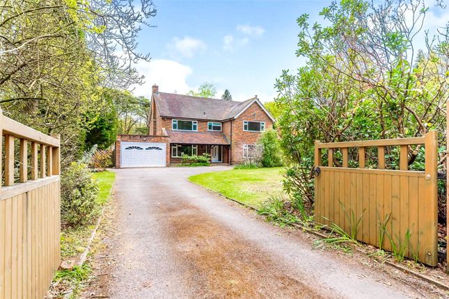 Avenue Road, Hampshire GU51 5 bed detached house for sale