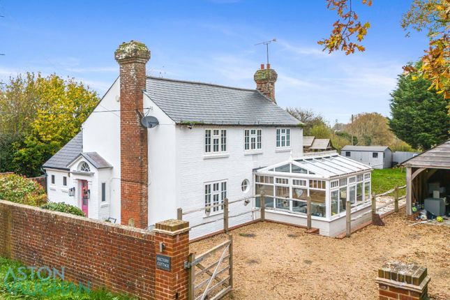 Rectory Lane, Ashington RH20 3 bed cottage for sale