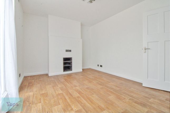 3 bed semi-detached house