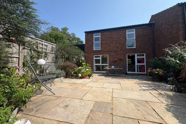 Stevenage, Hertfordshire, SG2 4 bed end of terrace house for sale