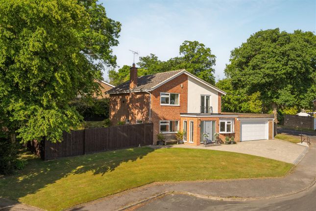 Benning Close, Windsor 5 bed detached house for sale