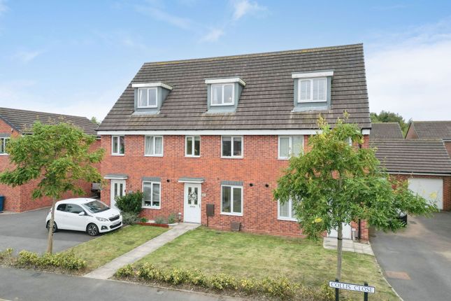 Collis Close, Burntwood WS7 3 bed townhouse for sale
